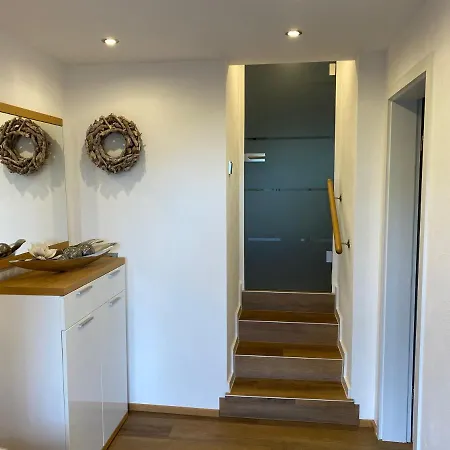 Katharina 4 Sterne Laut Dtv Wallbox 11kw נידגן