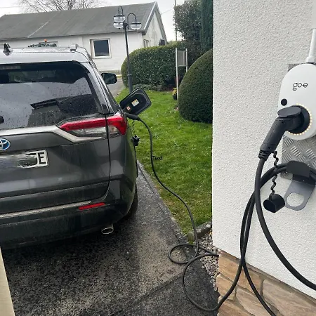 Katharina 4 Sterne Laut Dtv Wallbox 11kw Appartamento Nideggen