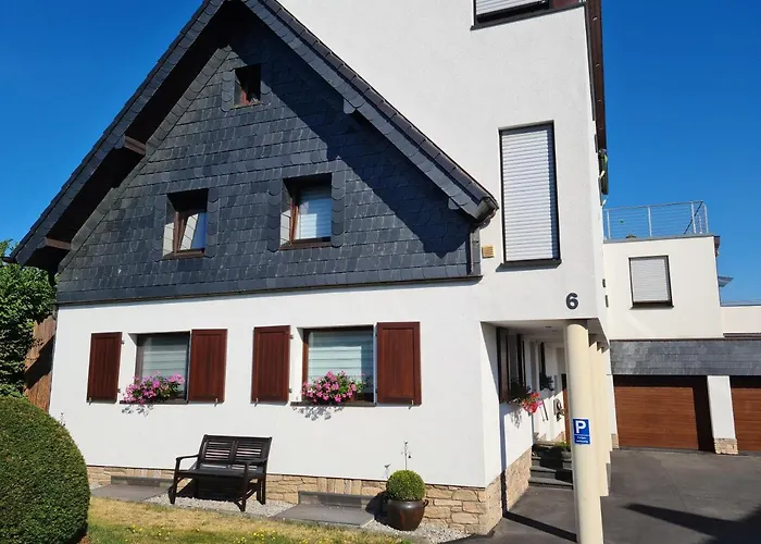 Katharina 4 Sterne Laut Dtv Wallbox 11kw