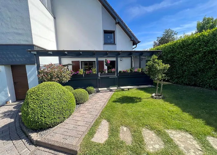 Katharina 4 Sterne Laut Dtv Wallbox 11kw * Nideggen